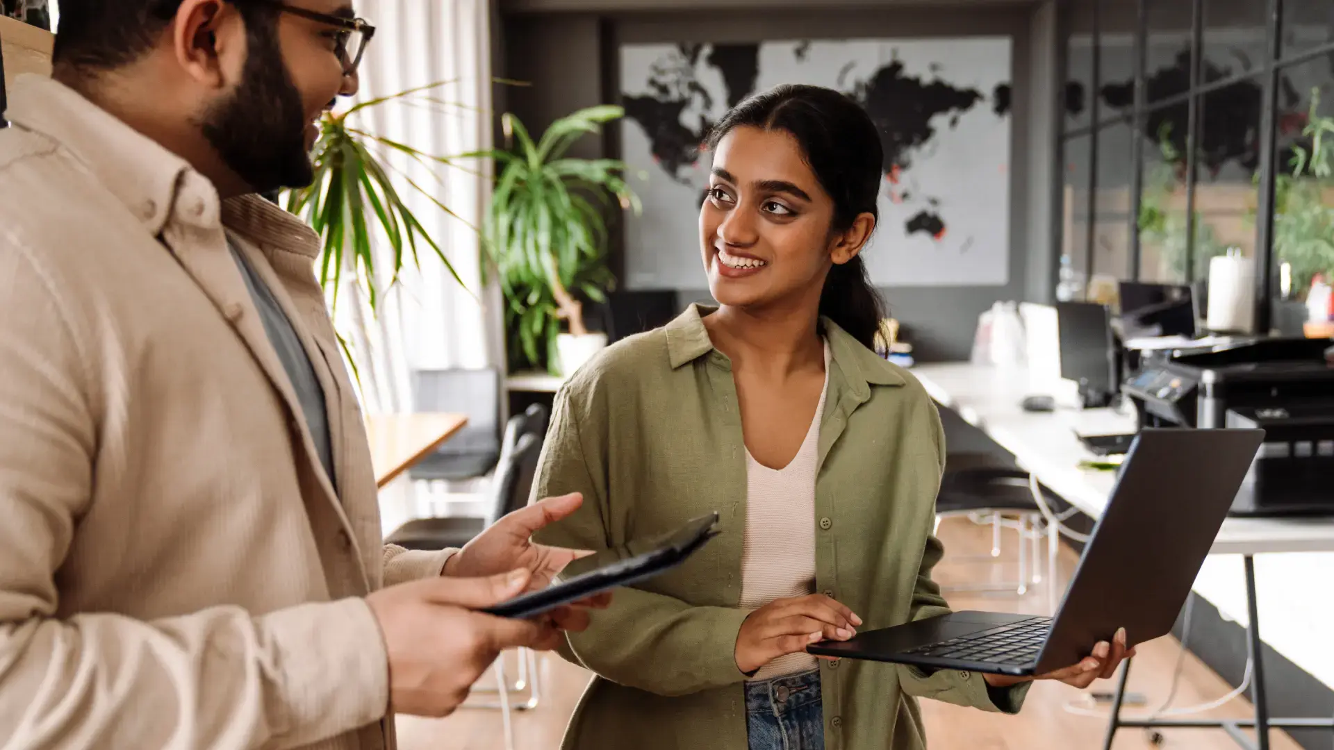 Oyster HR EOR vs. Multiplier_ Switching over to an EOR platform that's just right for your global team