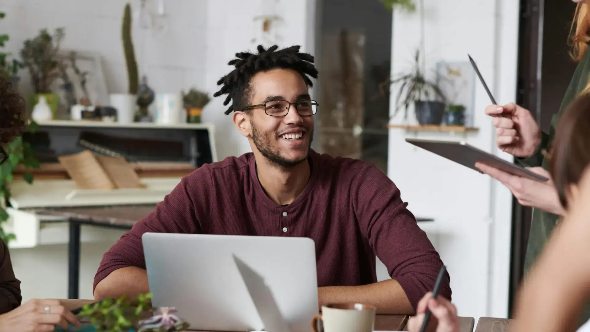 The Gusto contractor management platform_ Why companies are switching to Multiplier (and maybe you should too) (1)